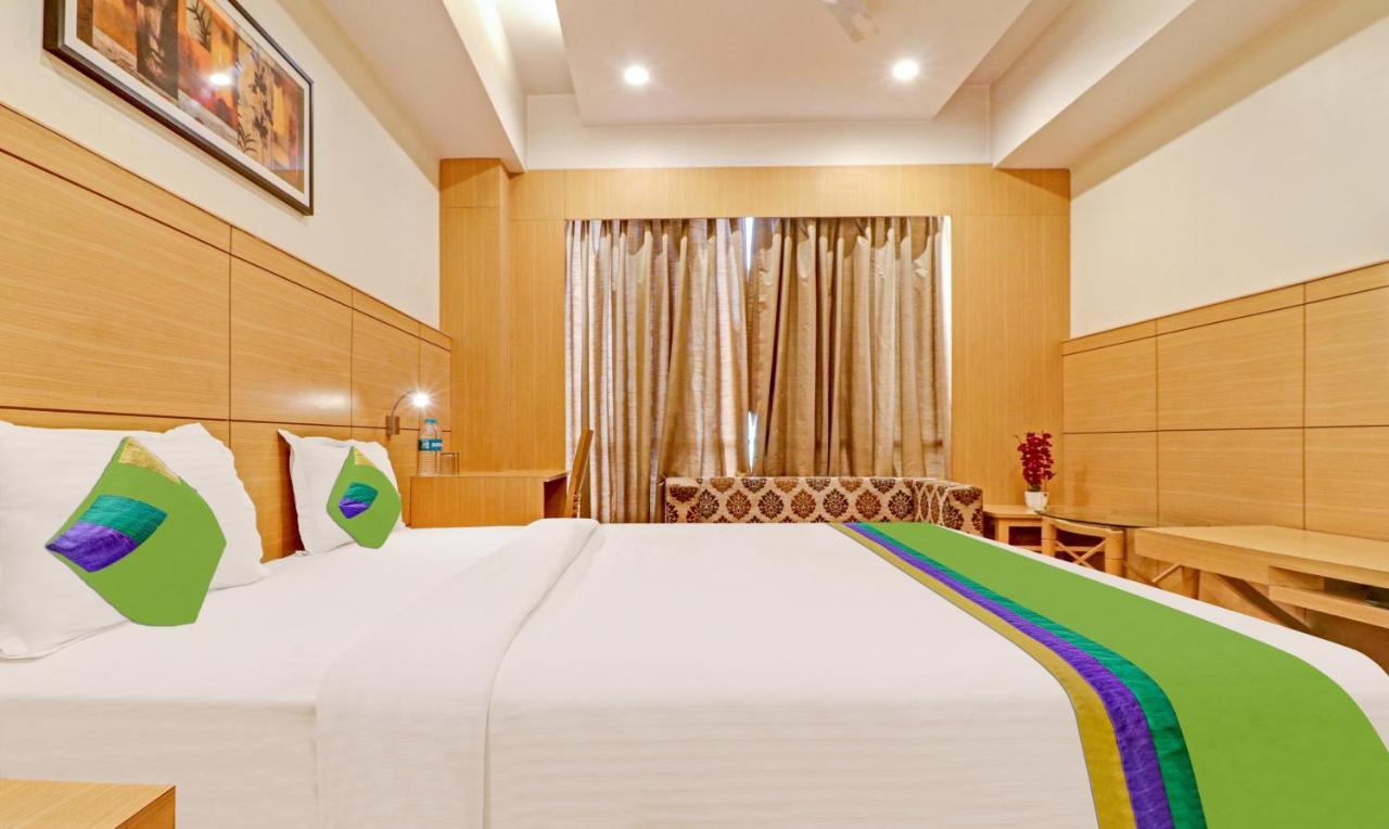 Treebo Galaxy Rooms Нью-Дели Экстерьер фото