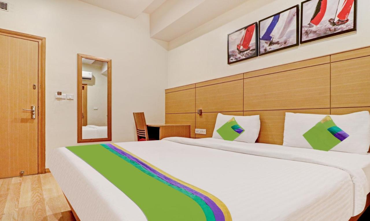 Treebo Galaxy Rooms Нью-Дели Экстерьер фото